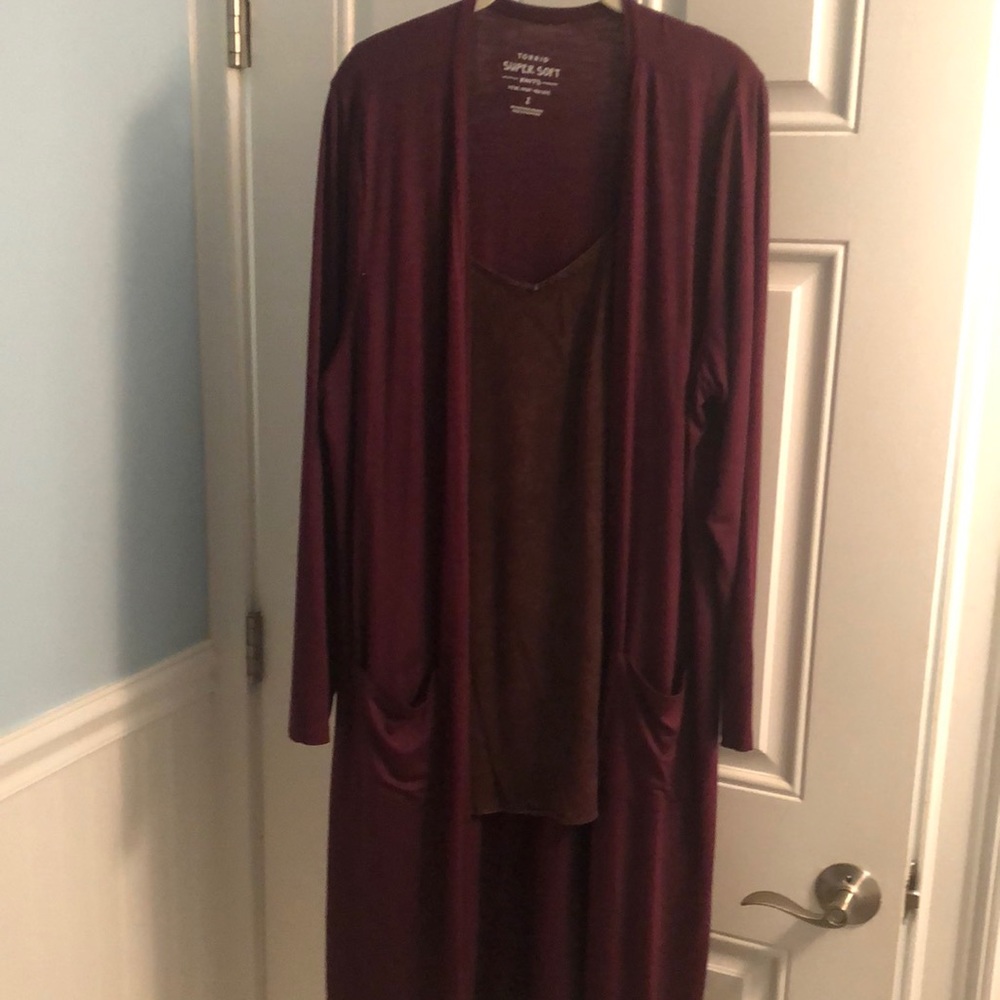 Burgundy duster with matching camisole